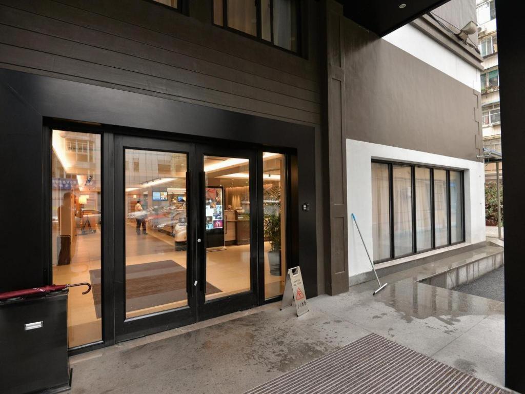 Home Inns Plus Shanghai Xujiahui Branch Esterno foto
